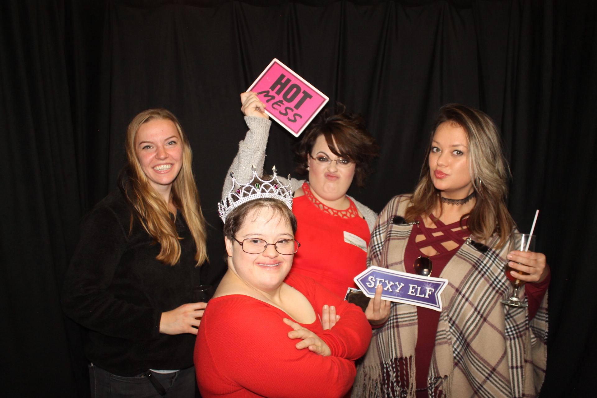 Mane Inc. | View more photos from the event at gallery.photoboothcincy.com/u/PhotoBoothCincy/Mane-Inc